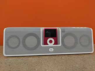 iPod Speakers to play music in class